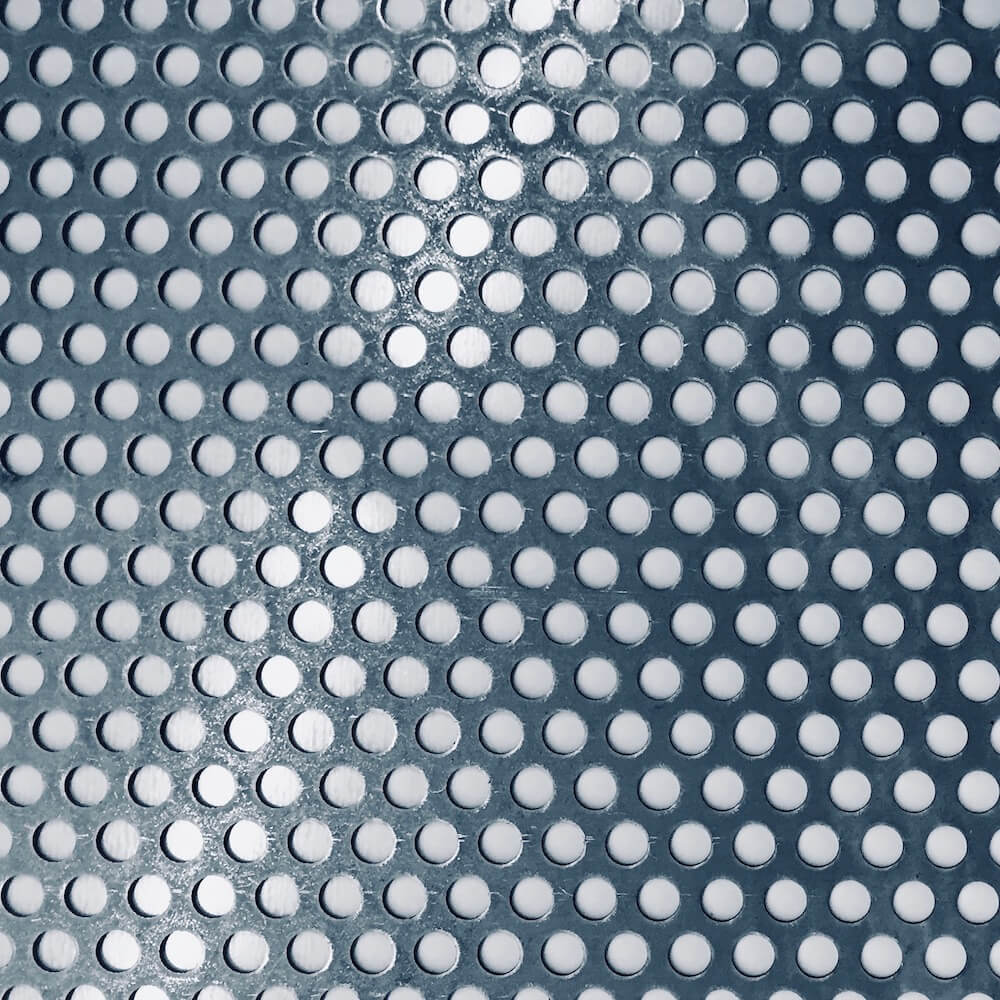 Blechzuschnitt aus Stahl Lochblech, Rundloch 10 mm - Stärke 1,00 mm